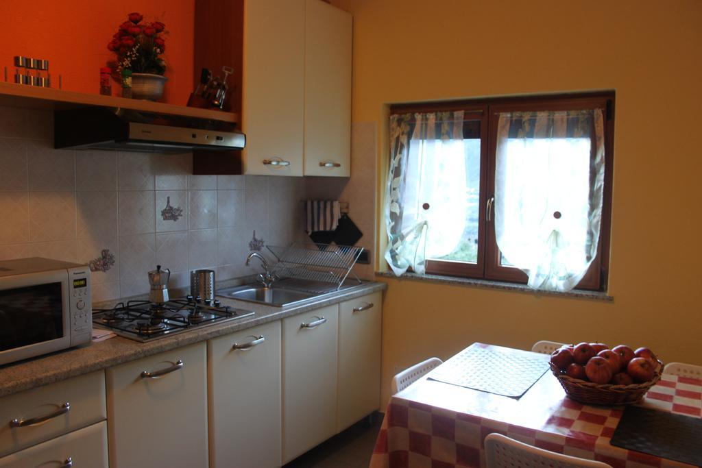 Apartamento La Madonnina Villa di Tirano Habitación foto